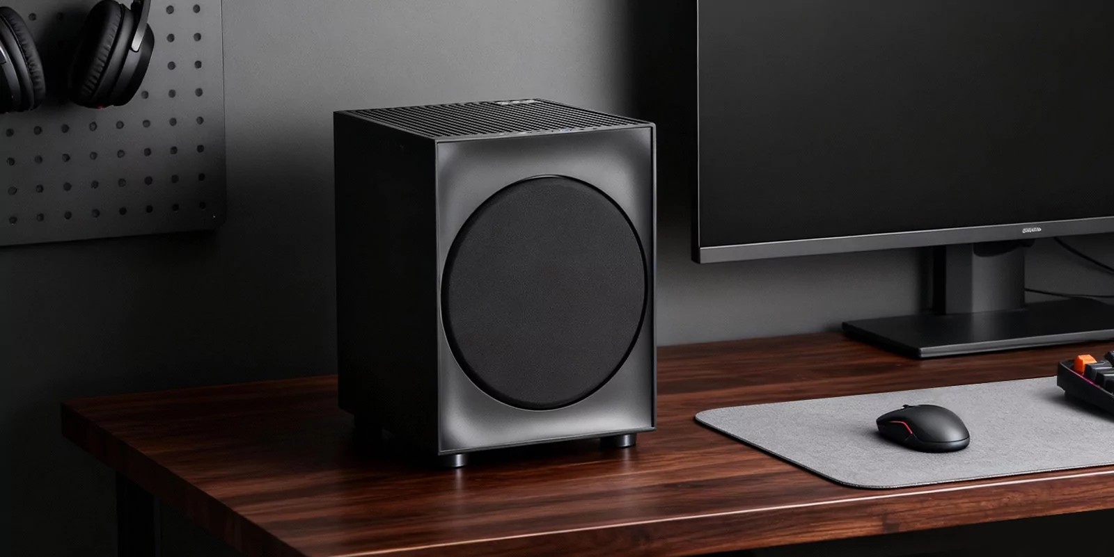 Kompakt, kjølig og annerledes: Møt Chieftec The Cube PC-kabinettet